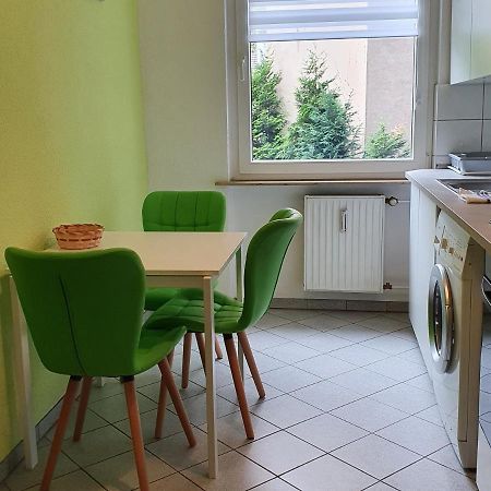 Grosse Ferienwohnung An Der Rheinpromenade Three Duisburg Zewnętrze zdjęcie